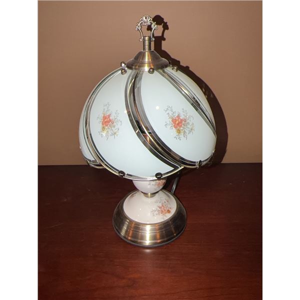 3 Point Touch Lamp with Floral Glass Shade, Tested and Working
