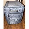 Image 7 : Studio Collection Quilted Luggage Set With Rolling Case And Tote