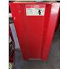 Image 12 : Beach Red Rolling Tool Chest With Assorted Tools
