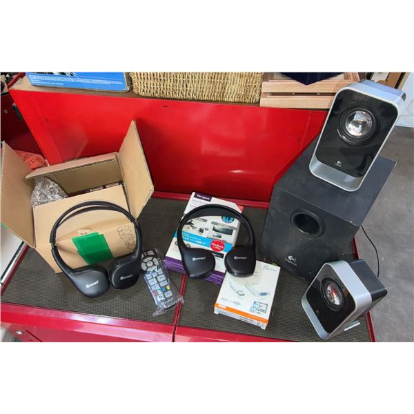 Logitech LS21 Speakers, Connect Headphones, Targus Dock, j5create Adapter