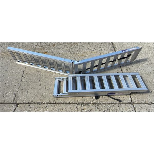 2 Polaris Aluminum Folding Loading Ramps