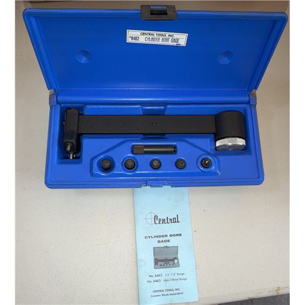 Central Tools Cylinder Bore Gage Set No. 6462 with Dial Indicator
