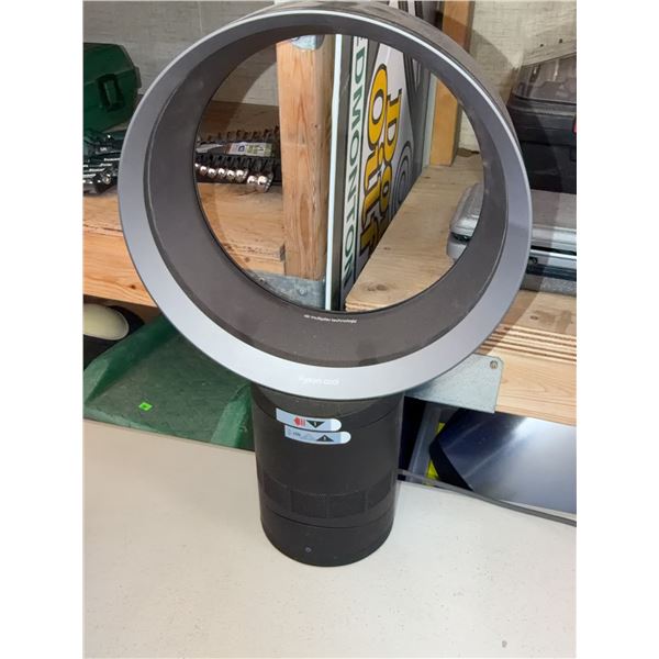 Dyson Cool AM06 Bladeless Table Fan