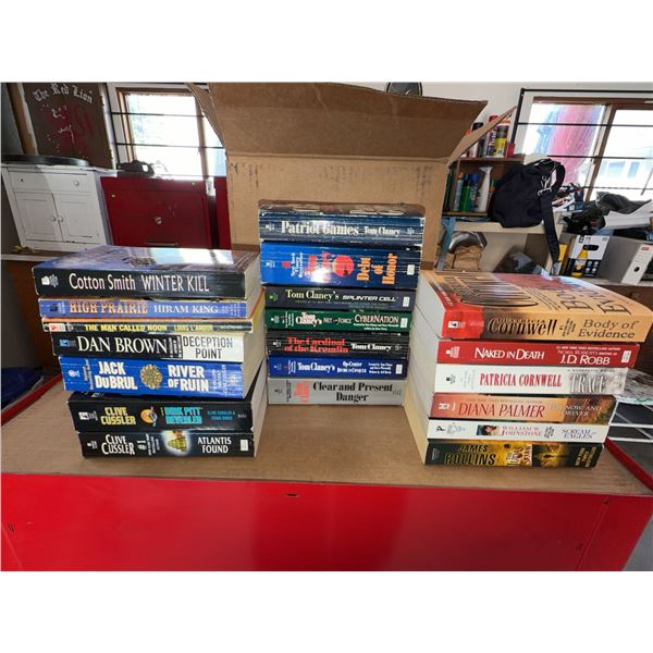 20 Paperback Thriller and Mystery Novels