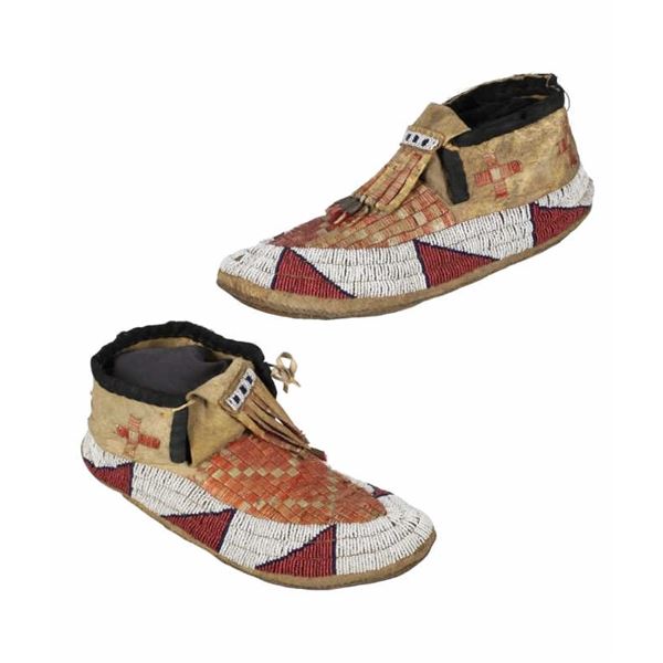 c. 1870 Sioux Pictorial Quilled & Beaded Moccasins