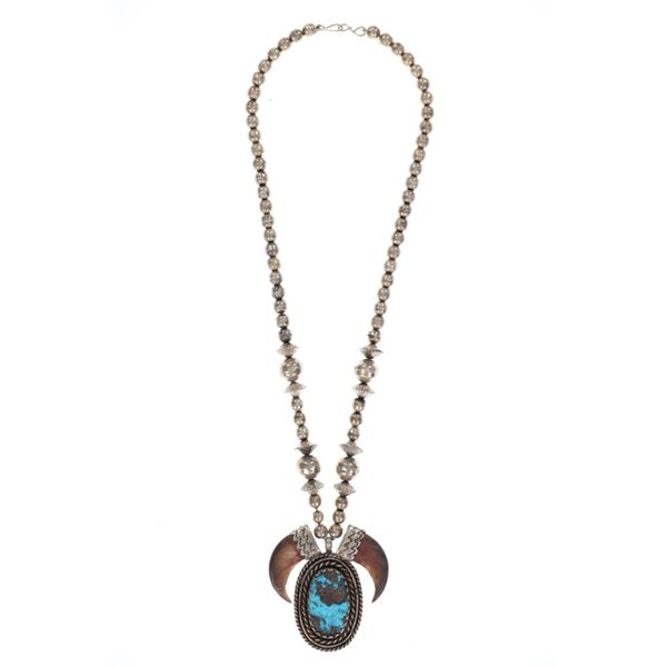 Navajo Sterling Silver Pearl & Bear Claw Necklace