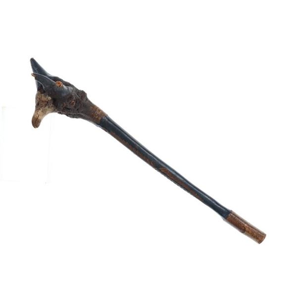 19th-Century Penobscot Burl Bird Effigy War Club