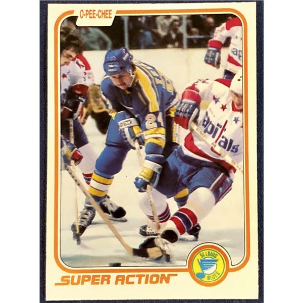 1981-82 O-PEE-CHEE NHL BERNIE FEDERKO (HOF)