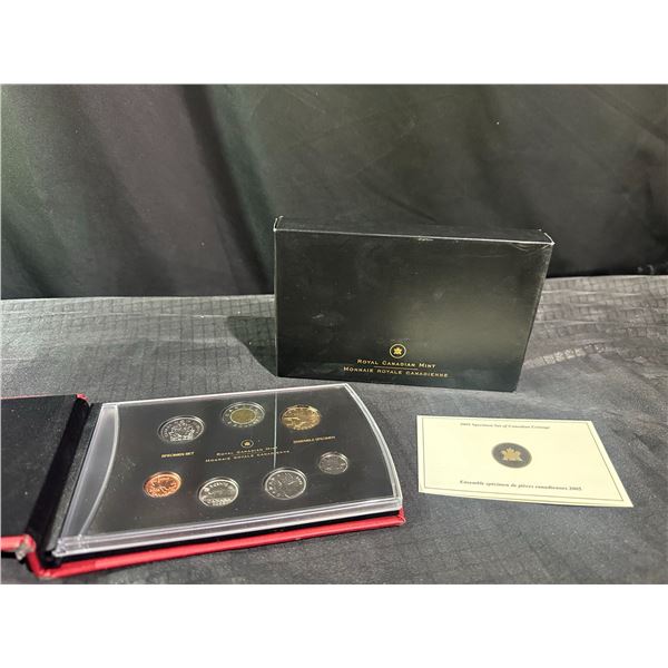 2005 Royal Canadian Mint Specimen Coin Set With Case and COA
