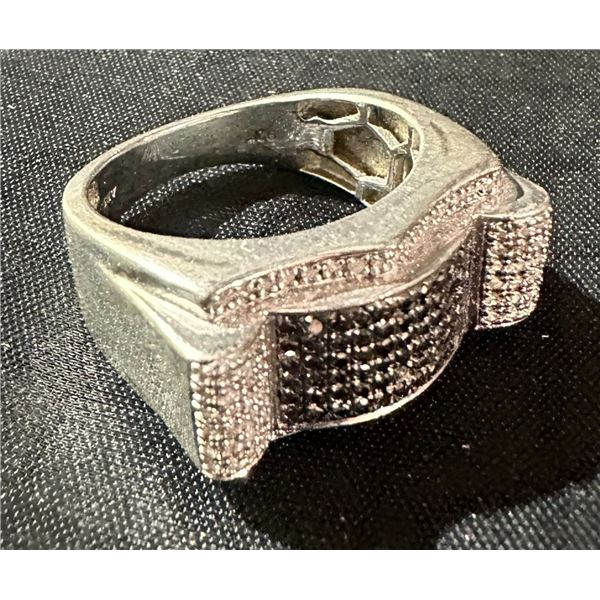 Sterling Silver 925 Ring with Black and Clear Stones