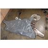 Image 7 : ZEBRA Hide Rug with Carpet Backing and Leather Piping