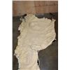 Image 6 : GIRAFFE Back and Leg Hide