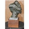 Image 3 : Original Bronze "Gorilla Study" Sculpture #8/35 by Sherry Sander