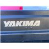 Image 2 : Yakima DoubleUp Hitch-Mounted Cargo Box System