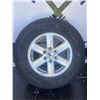 Image 15 : 5 Ford 17" Wheels With Tires (Pirelli & Maxxis)