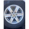 Image 19 : 5 Ford 17" Wheels With Tires (Pirelli & Maxxis)