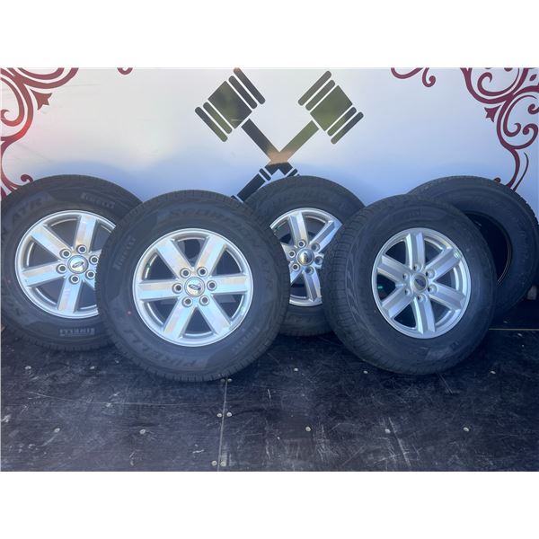 5 Ford 17" Wheels With Tires (Pirelli & Maxxis)