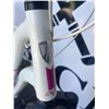 Image 10 : Trek Alpha Women's Bike 16" Frame with Shimano Components
