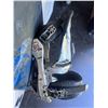 Image 12 : Burton Royale Snowboard With Bindings & Sabbath Boots Size 10.5