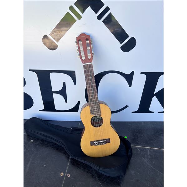 Yamaha GL1 Guitalele With Soft Case