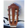 Image 2 : Yamaha GL1 Guitalele With Soft Case