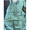 Image 10 : Fishing Vests: Columbia Sportswear XXL and World Famous XL
