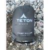 Image 9 : Camping Set: Ozark Trail Chair, Outbound Sun Shelter, 2 Teton Sports Pillows