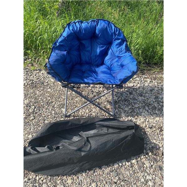 Blue Padded Folding Saucer Chair With Carry Bag