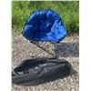 Image 1 : Blue Padded Folding Saucer Chair With Carry Bag
