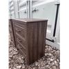 Image 9 : Ashley Furniture Pair of Two-Drawer Night Stands