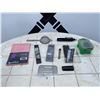 Image 11 : Art Supply Lot With Derwent Pencils, General's Graphite, and Accessories