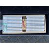 Image 2 : Herbal Smoking Rolling Papers and Tips Set in Box