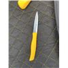 Image 6 : Zwilling Four-Piece Pro Butcher Knife Set with Honing Steel and Roll