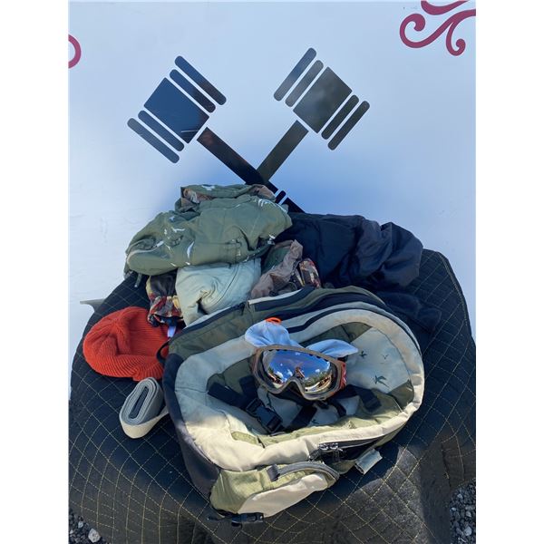 Men’s X-Large Snow Sports Gear Lot—Backpack, Outerwear, Accessories