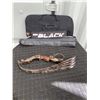 Image 1 : W&W Black Wolf Camo Recurve Bow With Limbs And Case