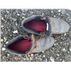 Image 18 : 8 Pairs Men's Shoes and Sandals, Size 10.5 and 11
