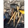 Image 14 : Automotive and Workshop Tools Lot Including DeWALT Radio, SKIL Jigsaw, and Socket Set