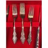 Image 3 : Moss Rose Silverplate Flatware Set With Wooden Case