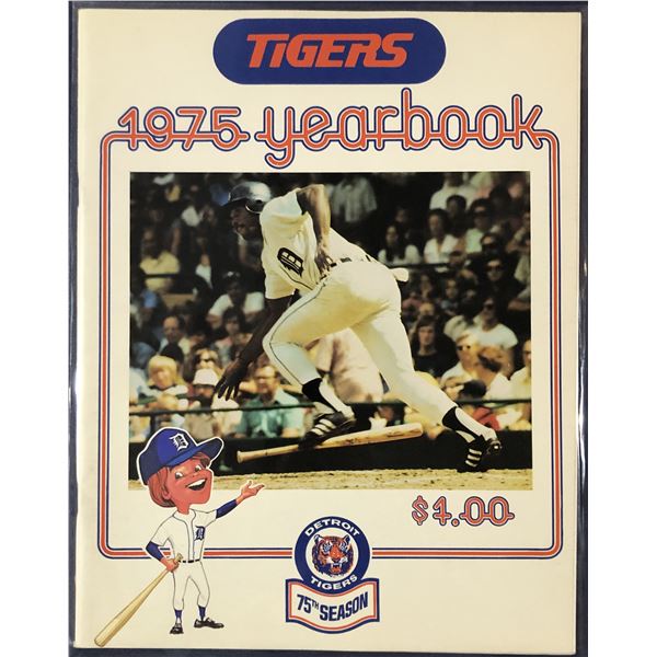 1975 MLB DETROIT TIGERS YEARBOOK