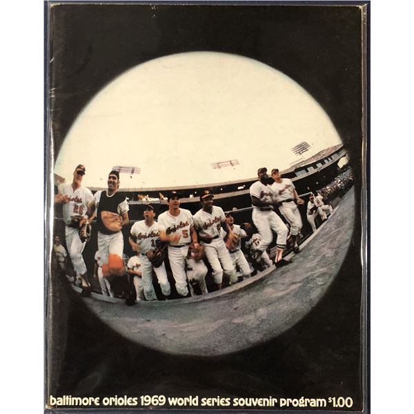 1969 MLB WORLD SERIES PROGRAM - ORIOLES vs MIRACLE METS