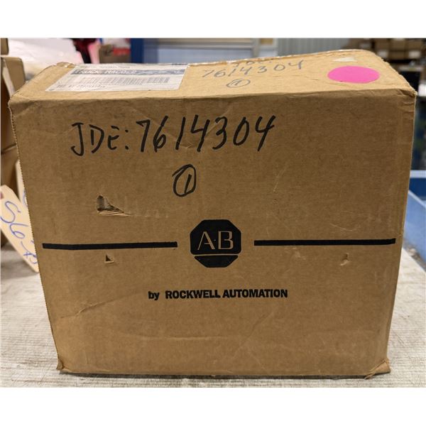 (2) Allen Bradley #VPL-B0753E-WK12AA & #VPL-B0753E-WK14AA Servo Motors