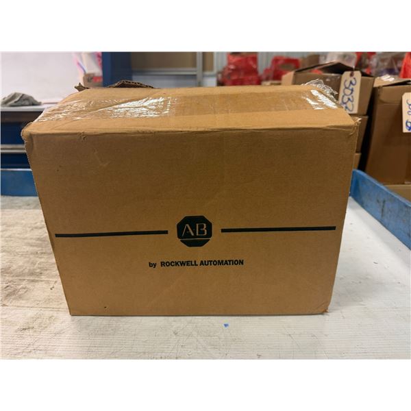 Allen Bradley #VPL-B1304E-QK12AA Inverter Duty AC Servo Motor