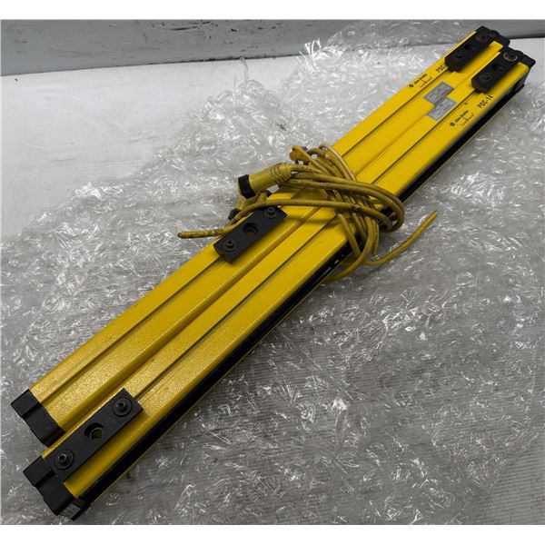 Set of Allen Bradley #440L-4B0750-N Safety Light Curtains