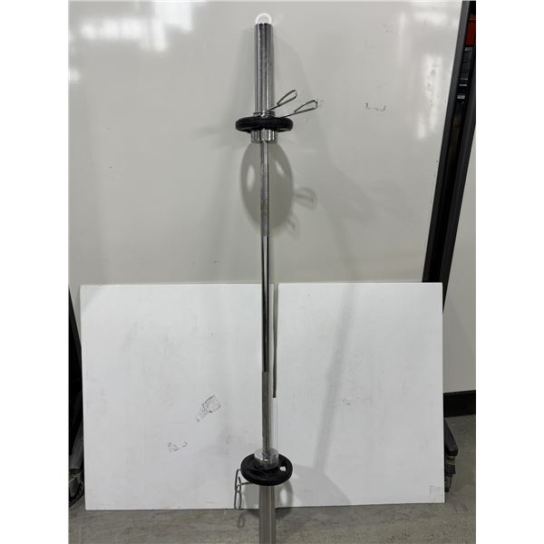 OLYMPIC BAR WITH 2.5LBS WEIGHTS