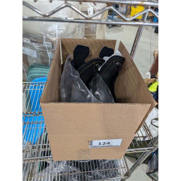 ROLLERBLADES CCM TACKS #RH9350 SIZE 6-D *NO BOX*