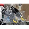 Image 2 : ROLLERBLADES CCM TACKS #RH9350 SIZE 6-D *NO BOX*