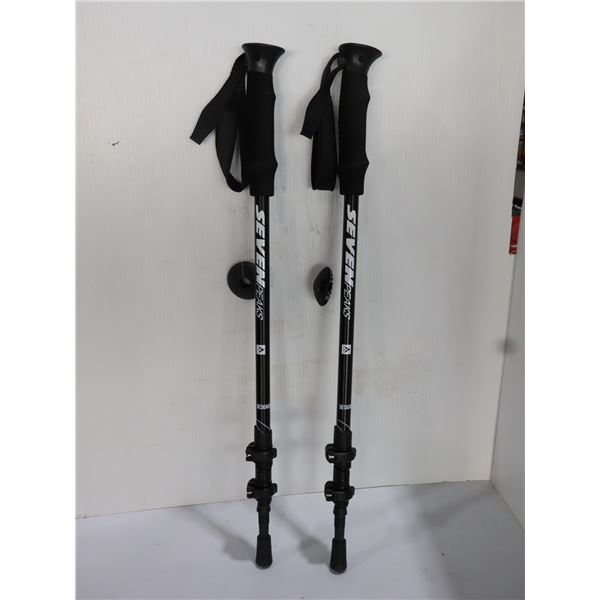 SEVEN PEAKS HIKING POLE (BLACK)
