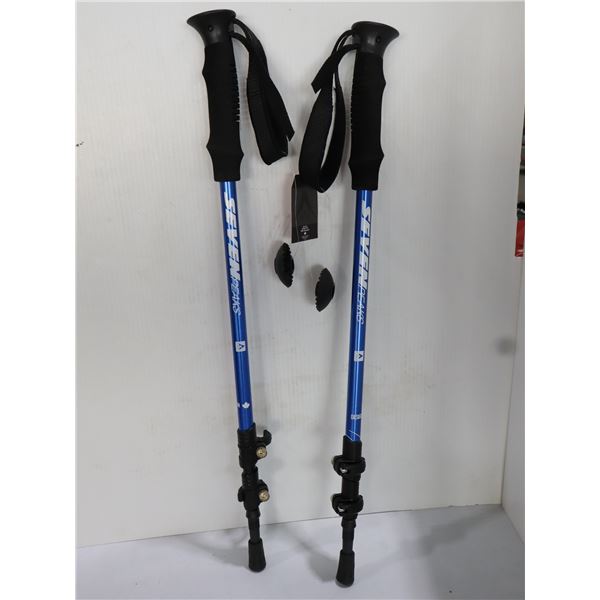 SEVEN PEAKS HIKING POLE (BLUE)