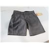 Image 1 : BIN OF FRENCH TOAST BRAND SHORTS (ASSORTED SIZES)