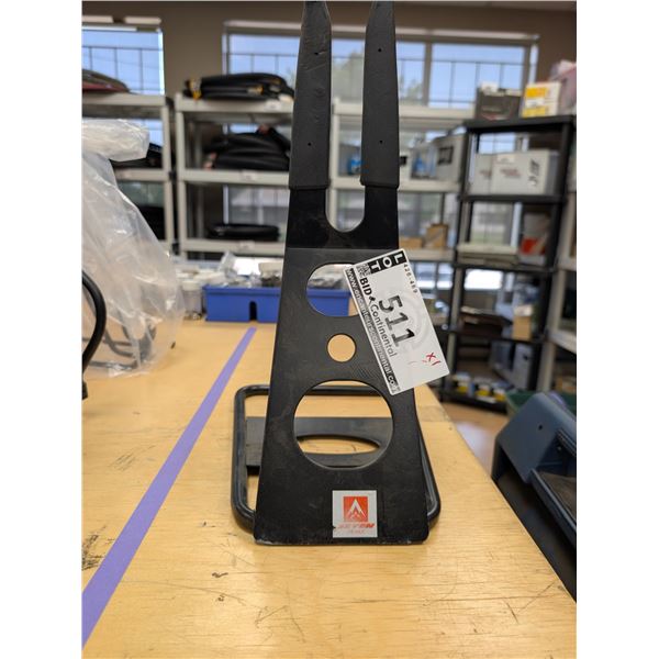 SEVEN PEAKS BIKE REPAIR STAND